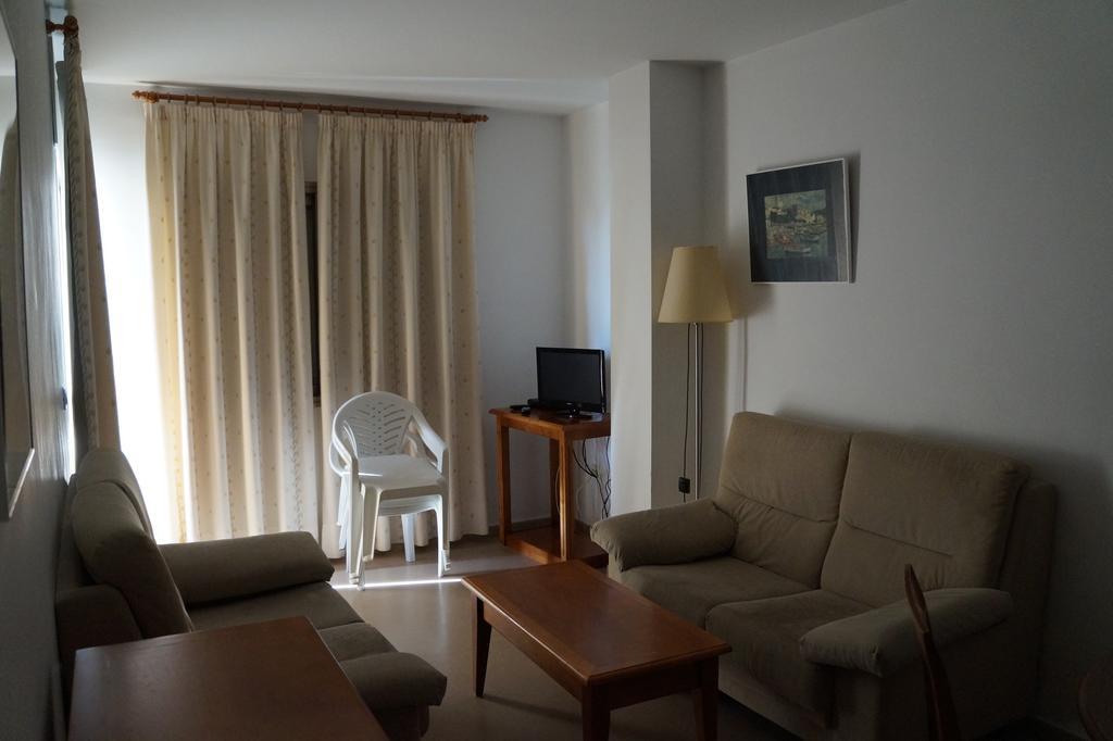 Apartamentos Proamar Torre Del Mar Exterior foto
